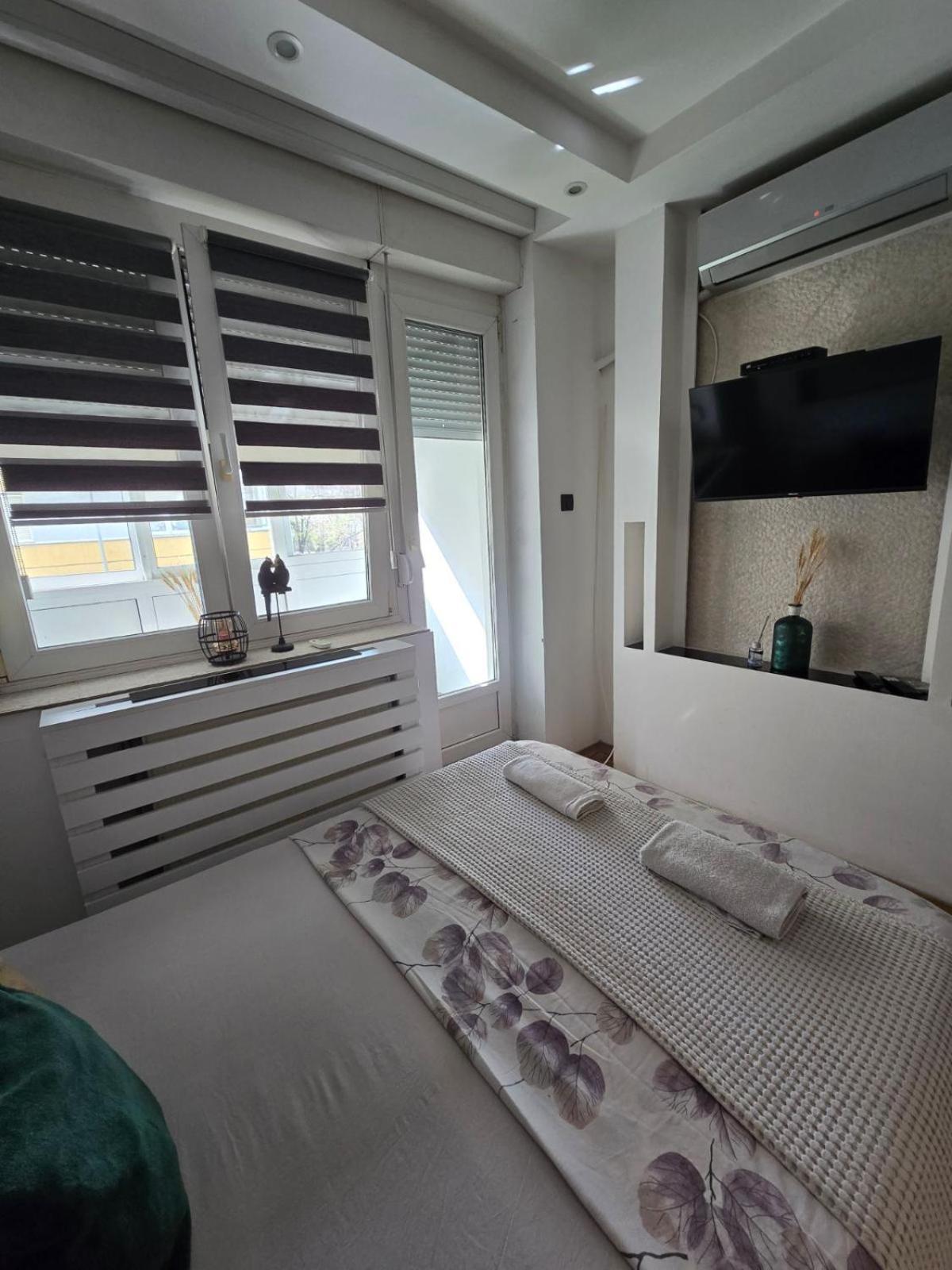 Ferienwohnung Arizona Novi Sad Exterior foto